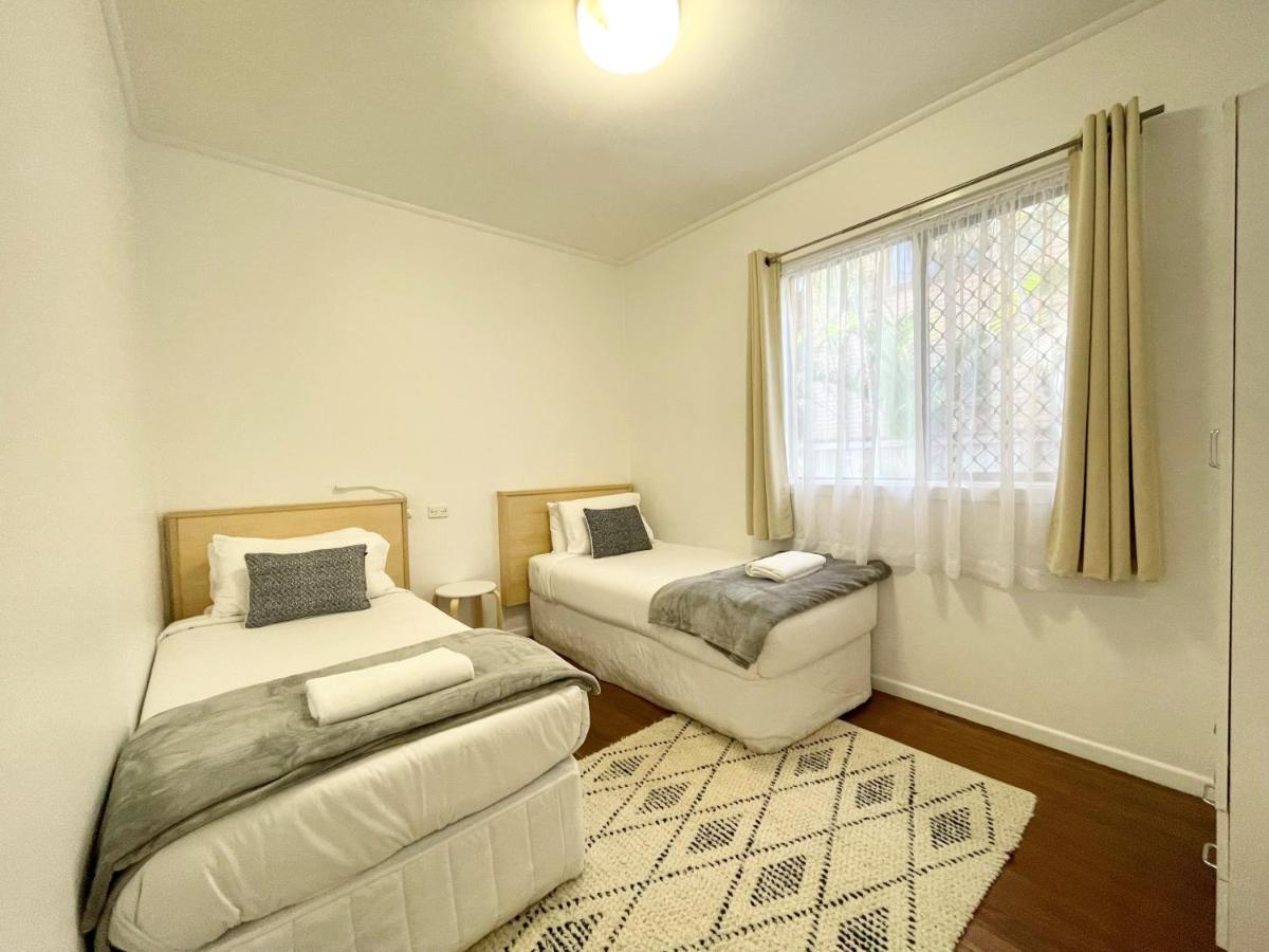 Ocean Park Motel & Holiday Apartments コフスハーバー エクステリア 写真