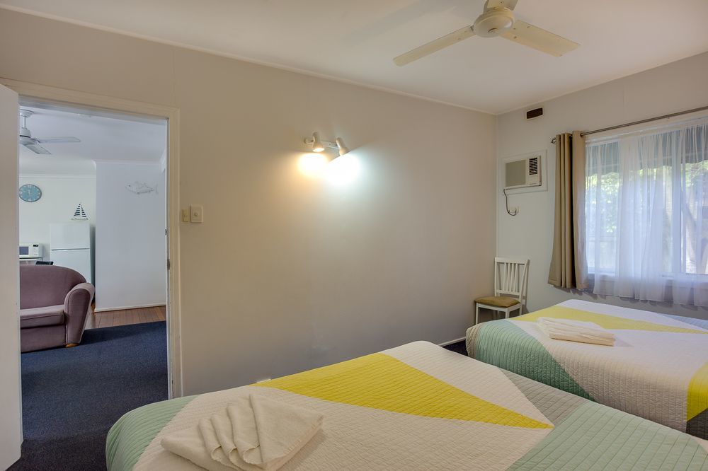 Ocean Park Motel & Holiday Apartments コフスハーバー エクステリア 写真